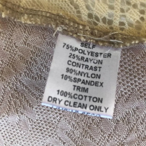 Soieblu Lace Inset Long Sleeve Top 3X - Picture 4 of 5